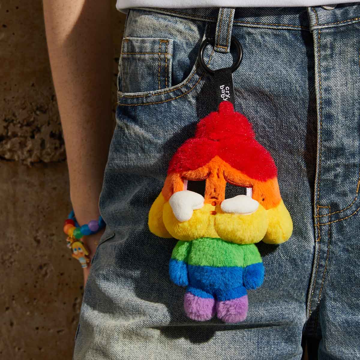 POP MART Crybaby Cheer Up, Baby! (RAINBOW EXCLUSIVE)