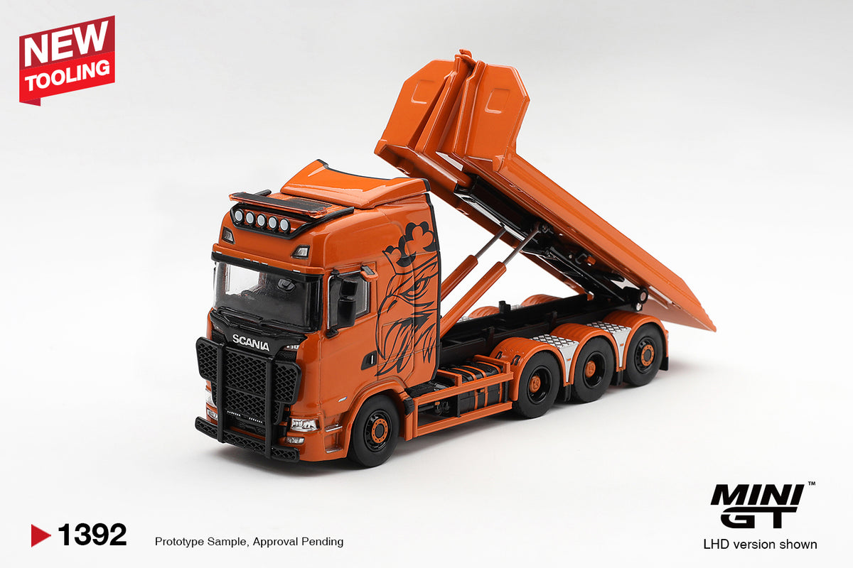 MINI GT Scania 770S B8x4NA Hooklift Flatbed Orange | 1392 - PRE ORDER