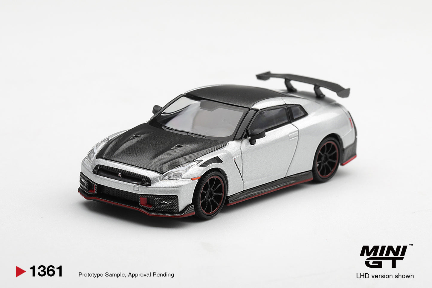 MINI GT Nissan GT-R (R35) Nismo 2024 Silver | 1361 - PRE ORDER