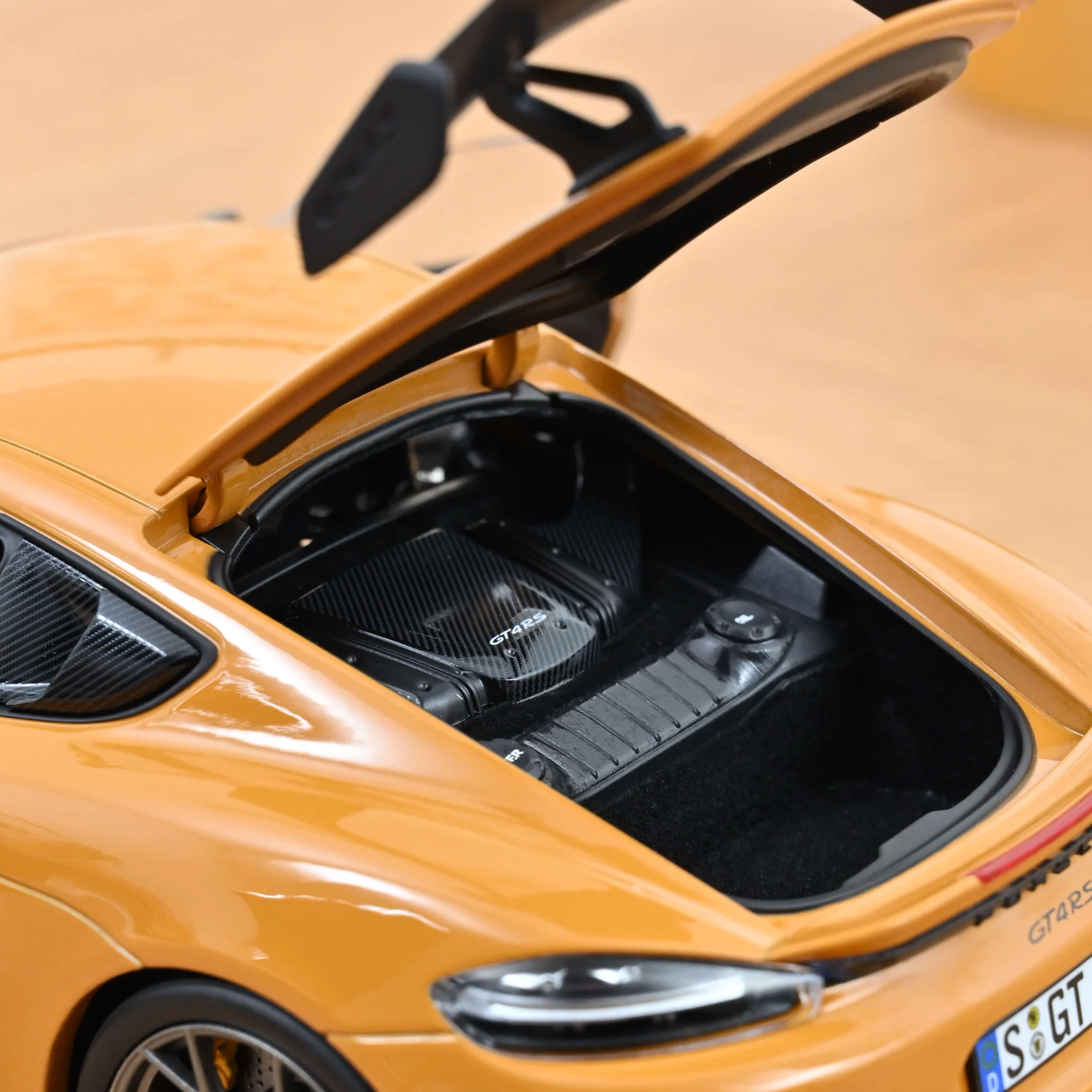 NOREV Porsche Cayman GT4 RS w/Weissach Pack 2023 Bahama Yellow | 1:18