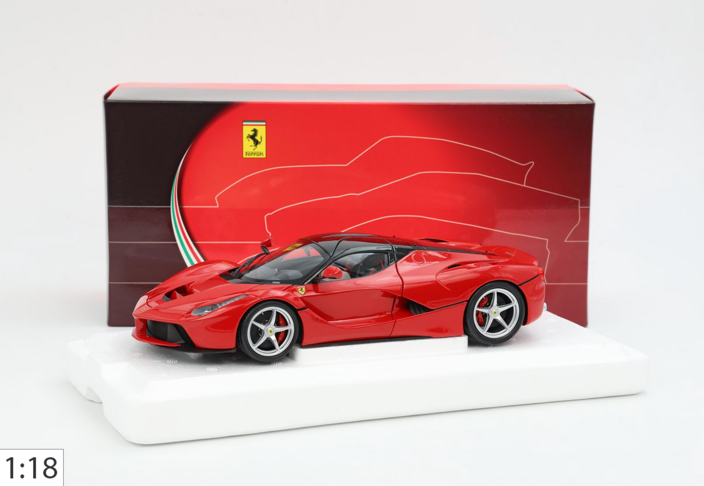 BBR 1:18 Ferrari LaFerrari | Rosso Corsa 322