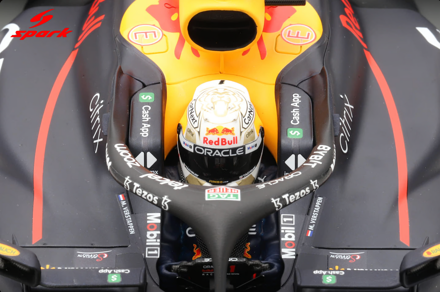 SPARK Oracle Red Bull Racing RB18 #1 Winner Japanese GP 2022 Max Verstappen | 1:12