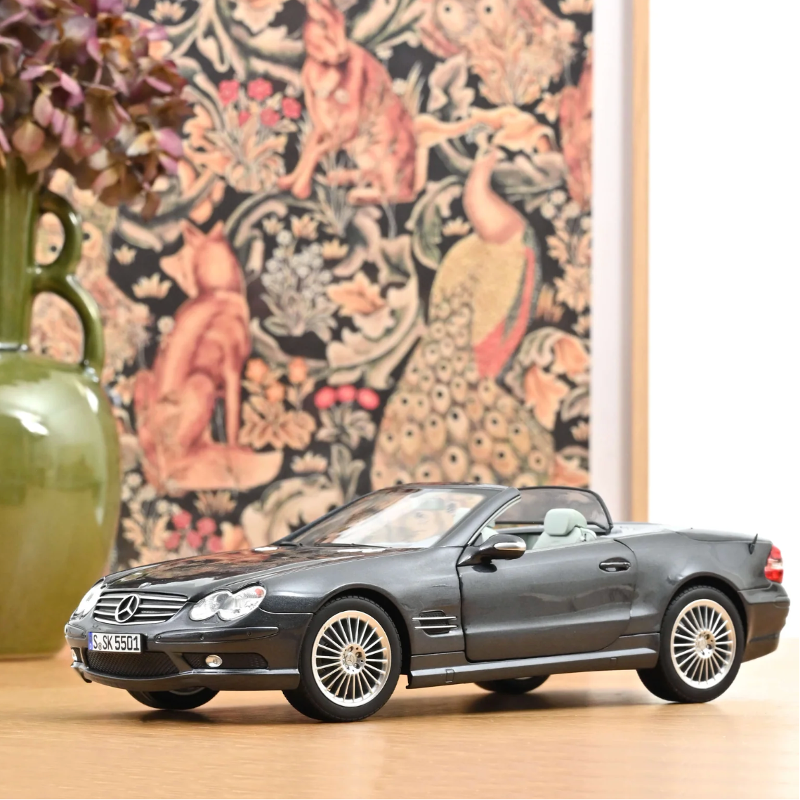 NOREV Mercedes-Benz SL 55 AMG 2003 Tactite Grey | 1:18 Limited Edition - PRE ORDER