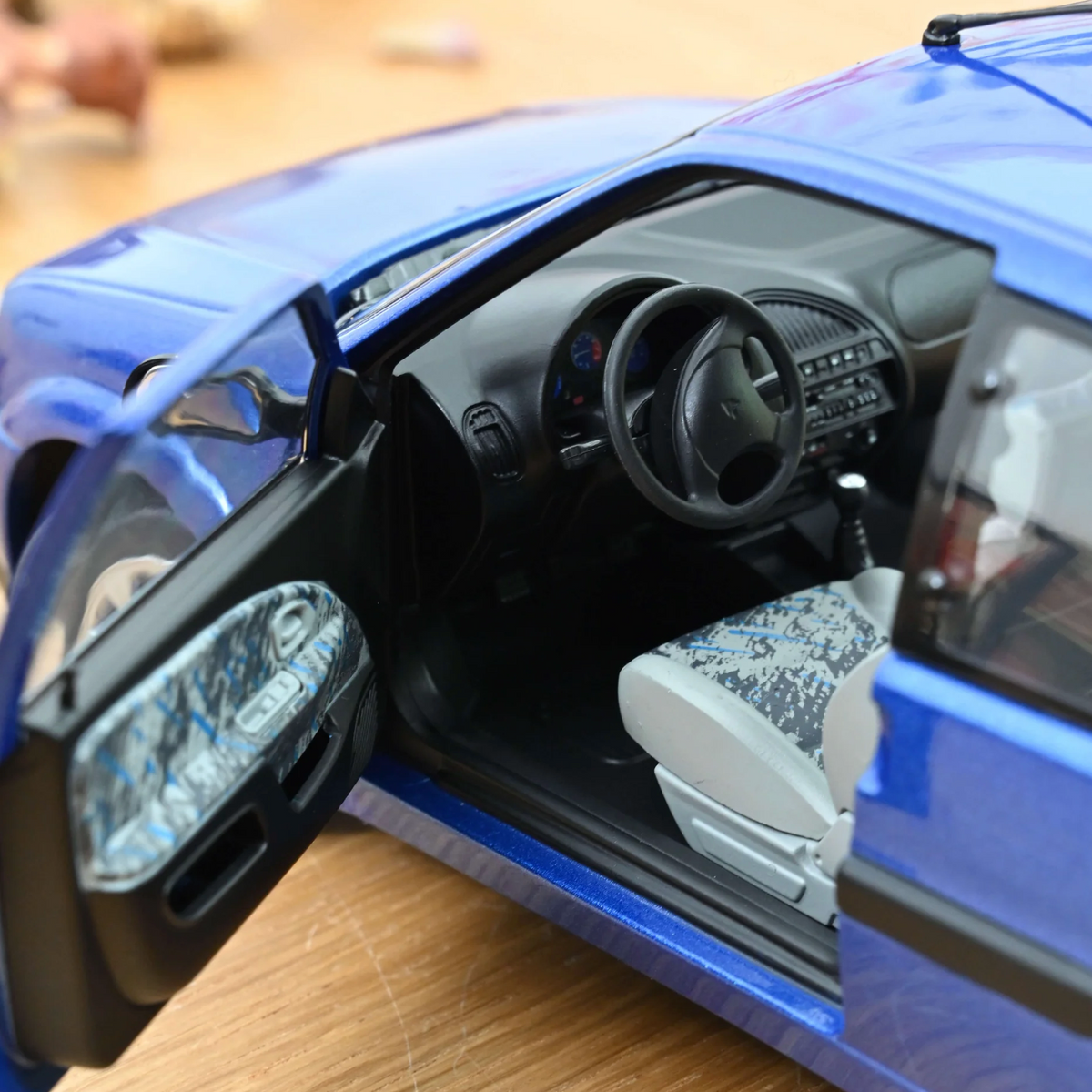 NOREV Citroën Saxo VTS 1996 Grand Pavois Blue | 1:18