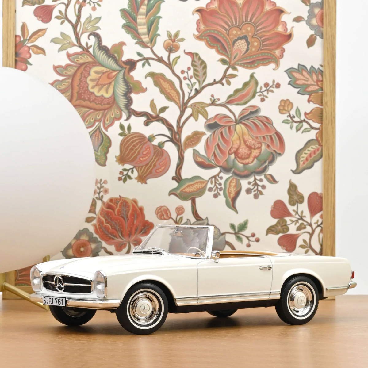 NOREV Mercedes-Benz 230 SL 1963 White | 1:12 - PRE ORDER