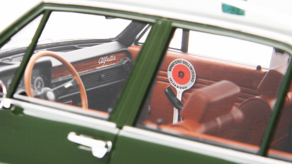 LAUDO RACING Alfa Romeo Alfetta 1.8 1972 | 1:18