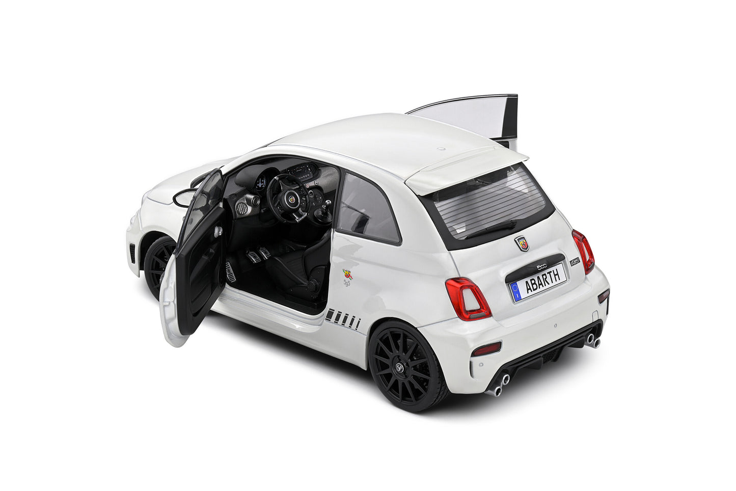 SOLIDO Fiat F595 Abarth 2022 | Ghiaccio White 1:18