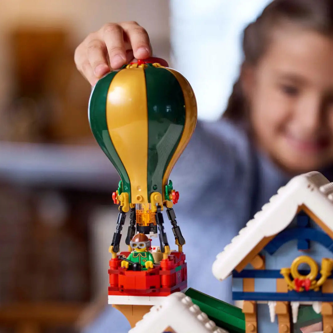 LEGO 10339 Santa's Post Office | Christmas