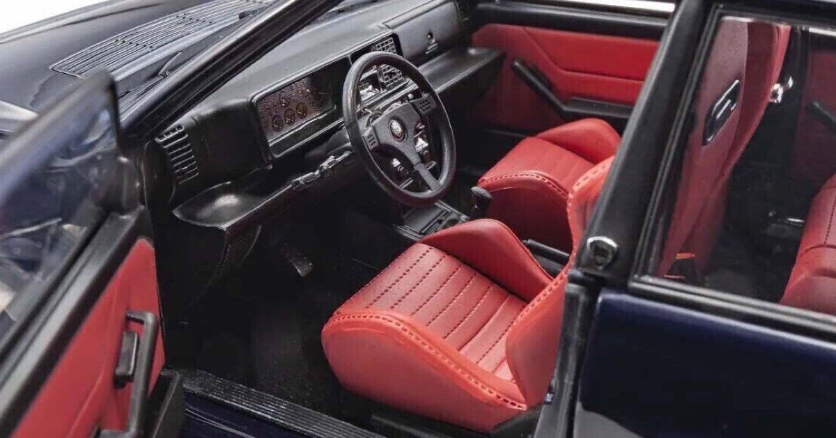 KYOSHO Lancia Delta HF Integrale Evo2 Club Italia 1992 | 1:18