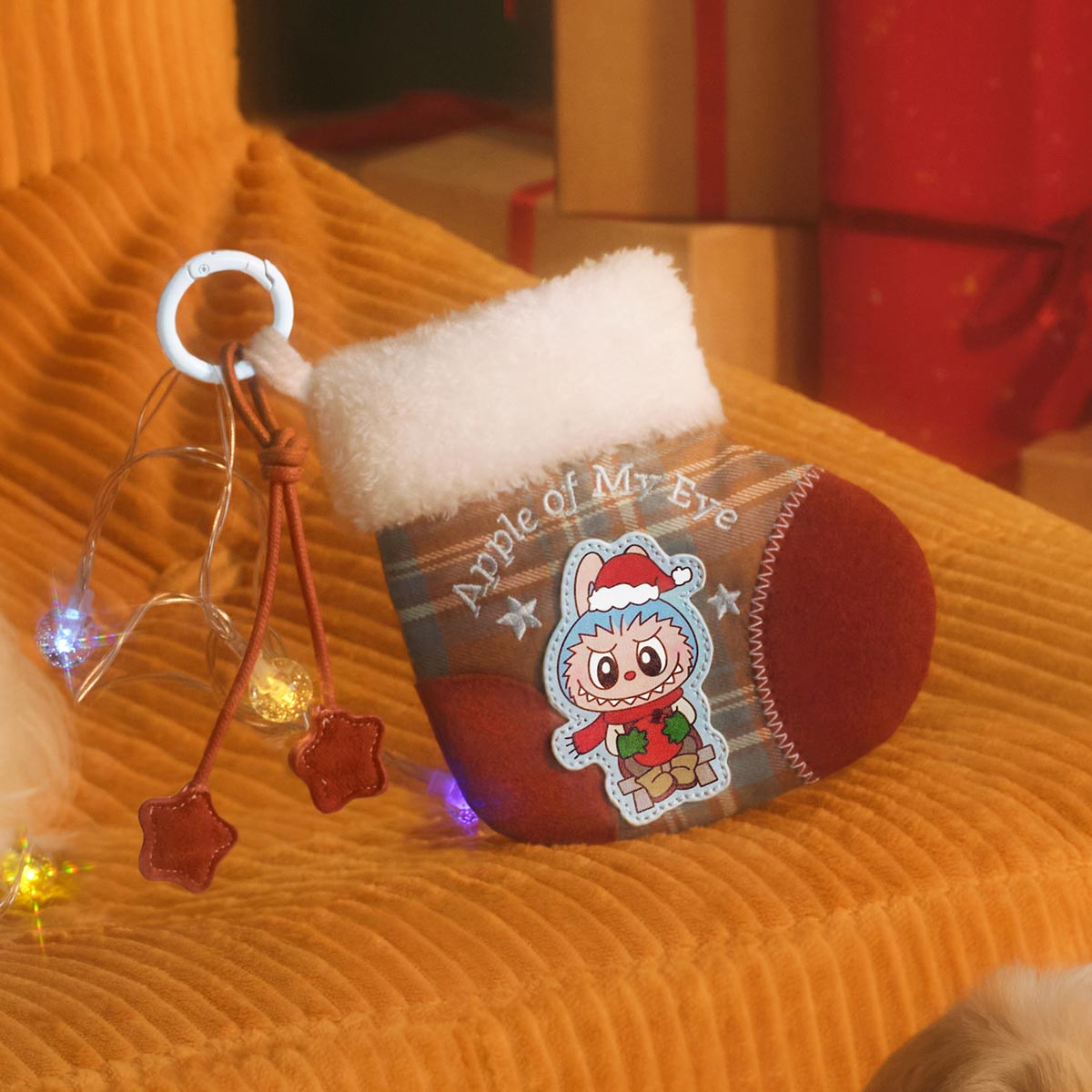 POP MART Apple of My Eye - Mini Bag | Christmas Exclusive (Blind Box)