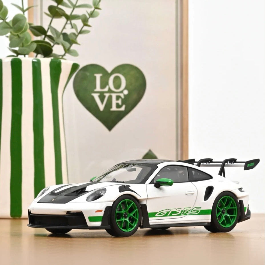 NOREV Porsche 911 GT3 RS 2022 White/Python Green | 1:18