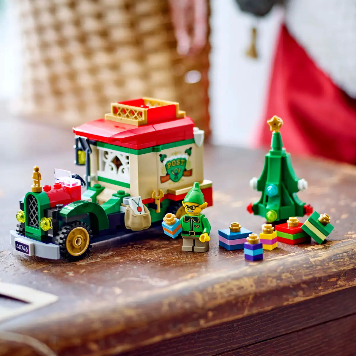 LEGO 40746 Santa's Delivery Truck