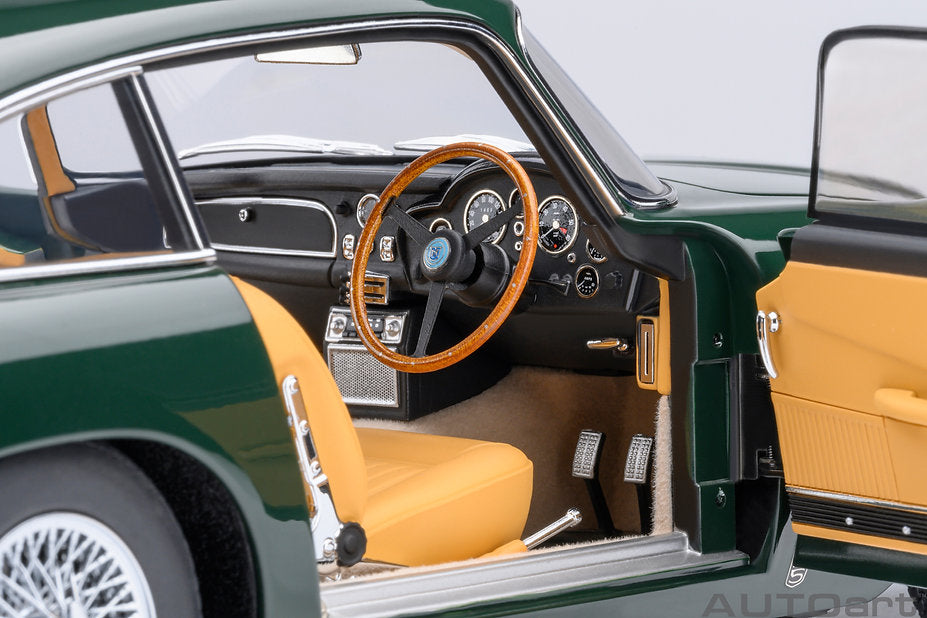 AUTOART Aston Martin DB5 1964 | British Racing Green 1:18