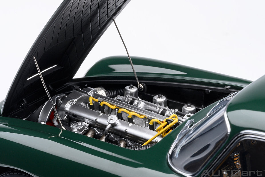 AUTOART Aston Martin DB5 1964 | British Racing Green 1:18