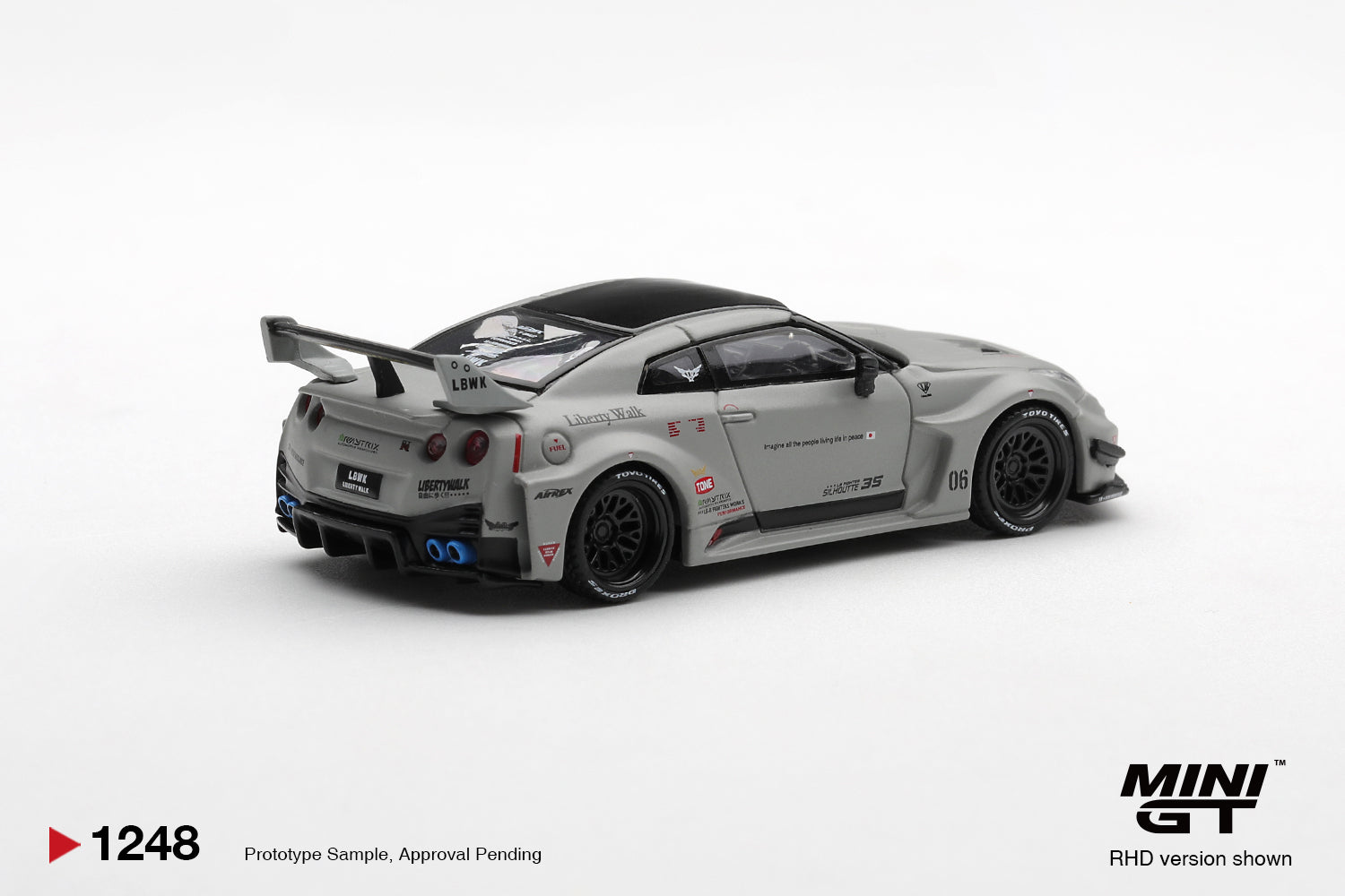 MINI GT Nissan Skyline (R35) Liberty Walk GT 35GT-RR Ver.1 Matt