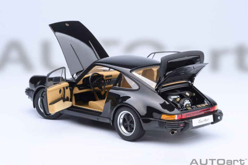 AUTOART Porsche 911 (930) 3.0 Turbo 1974 | Black 1:18 - PRE ORDER