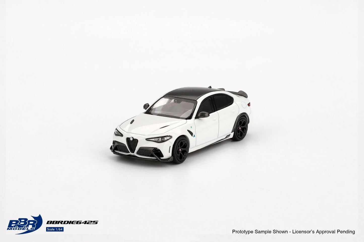MINI GT Alfa Romeo Giulia GTA 2020 White | 1:64 BBR Models