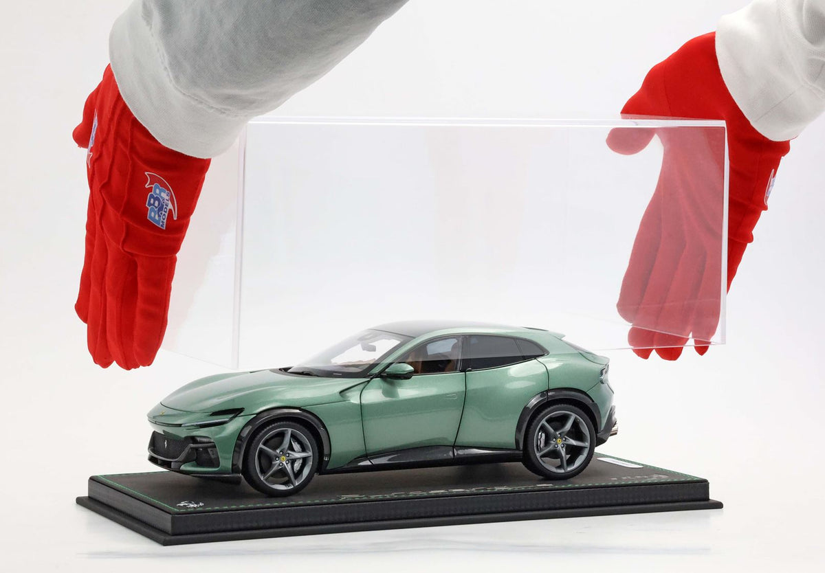 BBR 1:18 Ferrari Purosangue Verde Dora | Luxury Pack