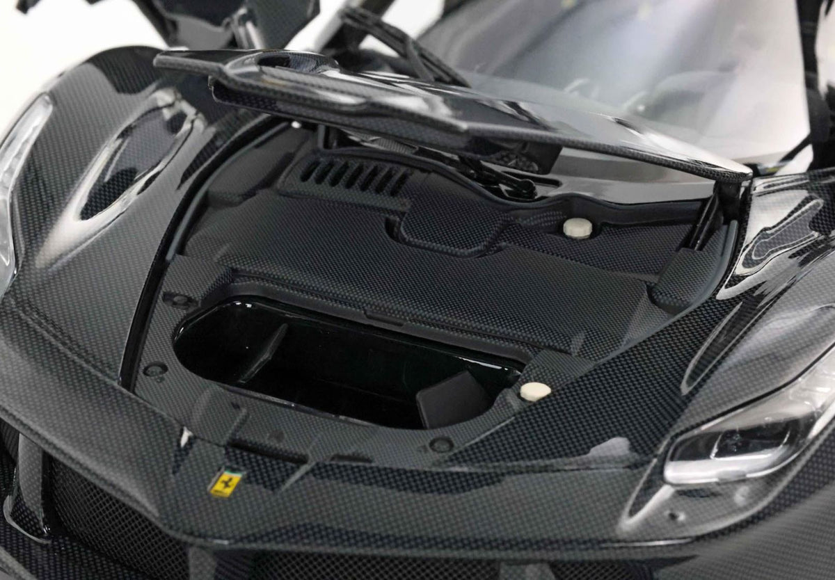 BBR 1:18 Ferrari LaFerrari 2012 Full Carbon