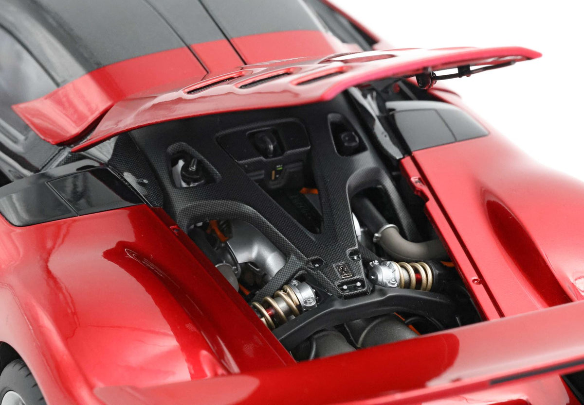 BBR 1:18 Ferrari F80 Apribile | Rosso Supercar (Launch Pack) - PRE ORDER