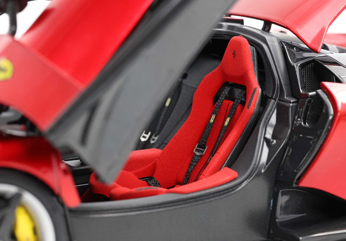 BBR 1:18 Ferrari F80 Apribile | Rosso Supercar (Launch Pack) - PRE ORDER