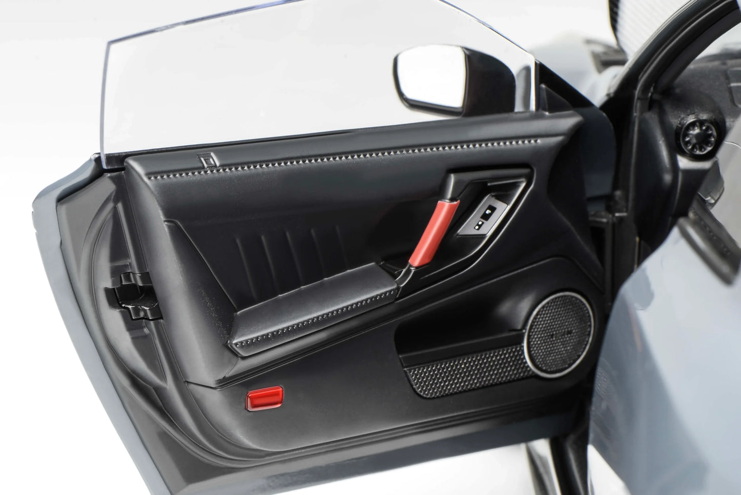 MOTORHELIX Nissan GT-R NISMO (R35) 2022 NISMO Stealth Gray | 1:18