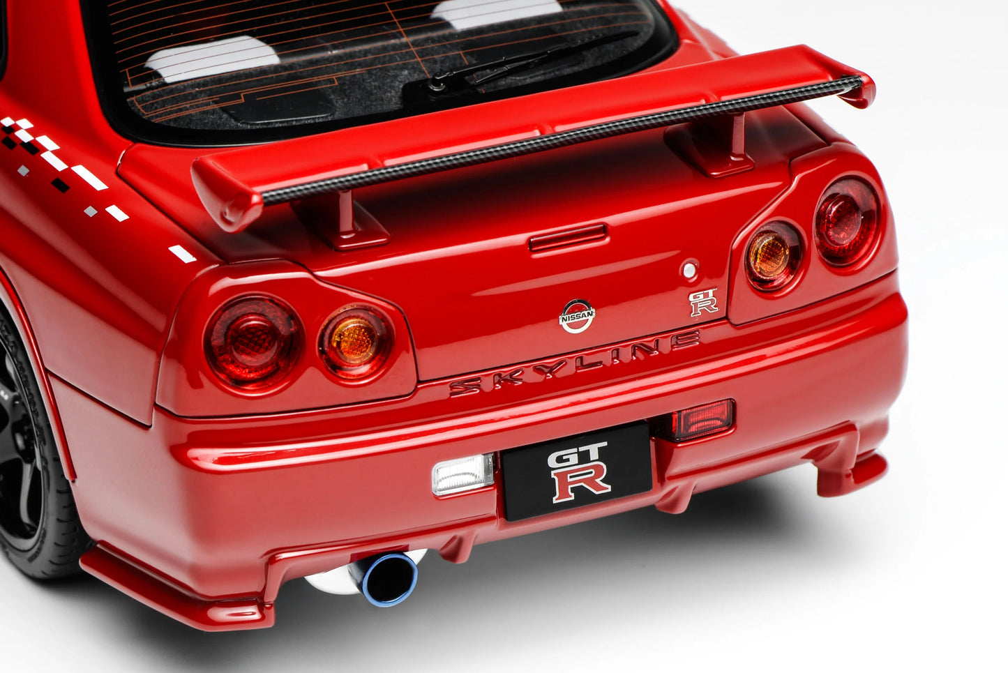 MOTORHELIX Nissan GT-R (R34) CRS Active Red 2002 | 1:18