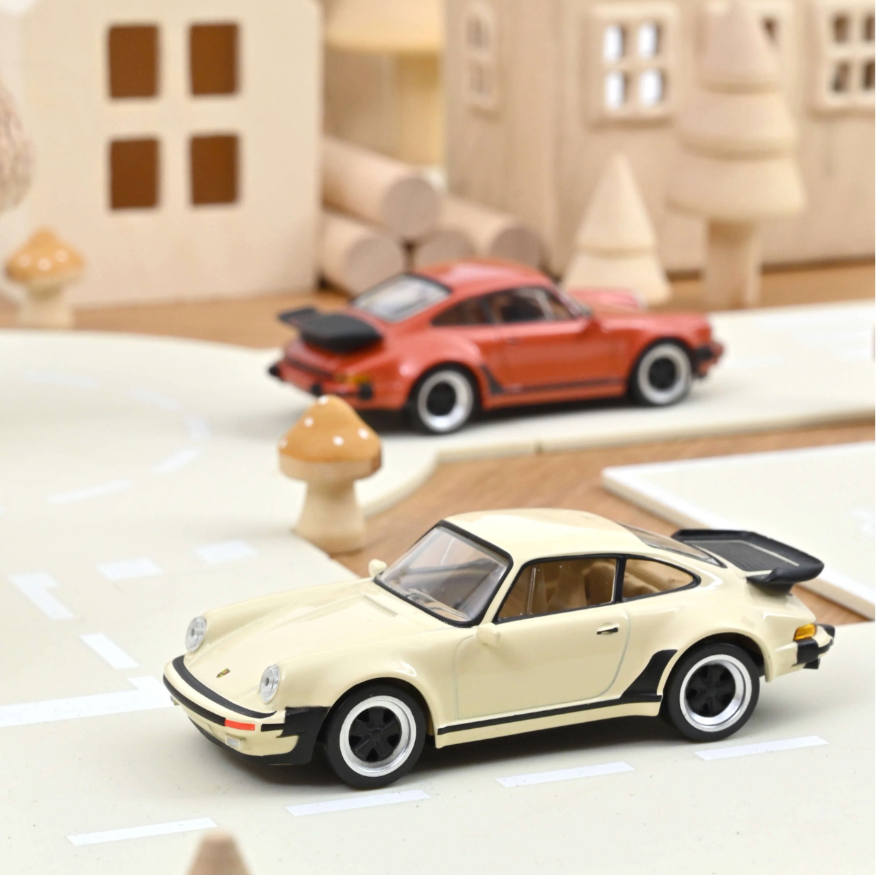 NOREV Porsche 911 Turbo 1978 Beige | 1:43 Jet-car