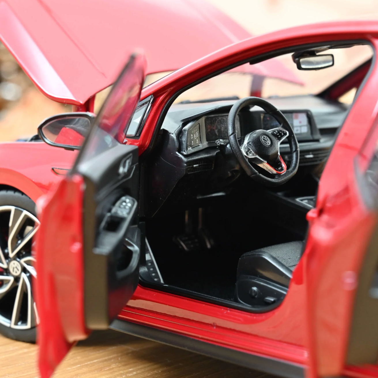 NOREV VW Golf GTI 2020 Tornado Red | 1:18 - PRE ORDINE