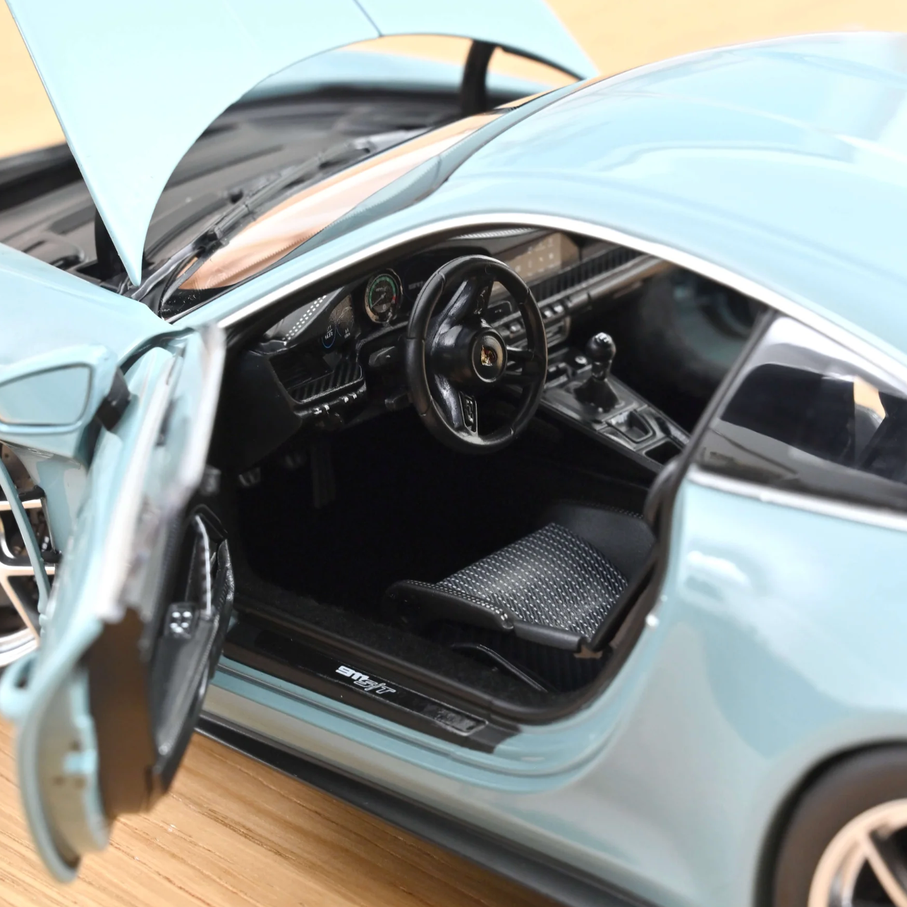 NOREV Porsche 911 S/T 2023 Bleu Meissen | 1:18