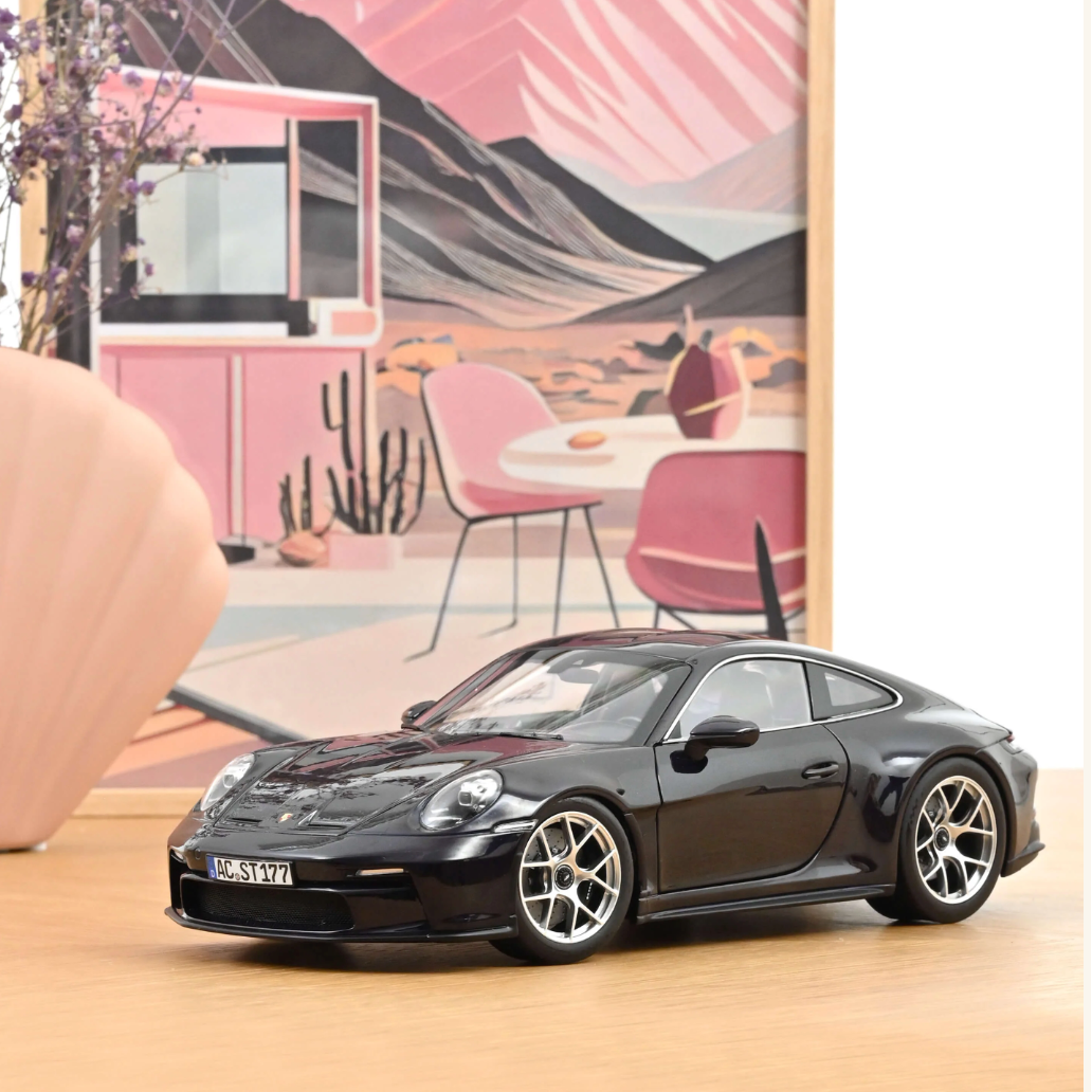 NOREV Porsche 911 S/T 2023 Violametallic | 1:18 Limited Edition