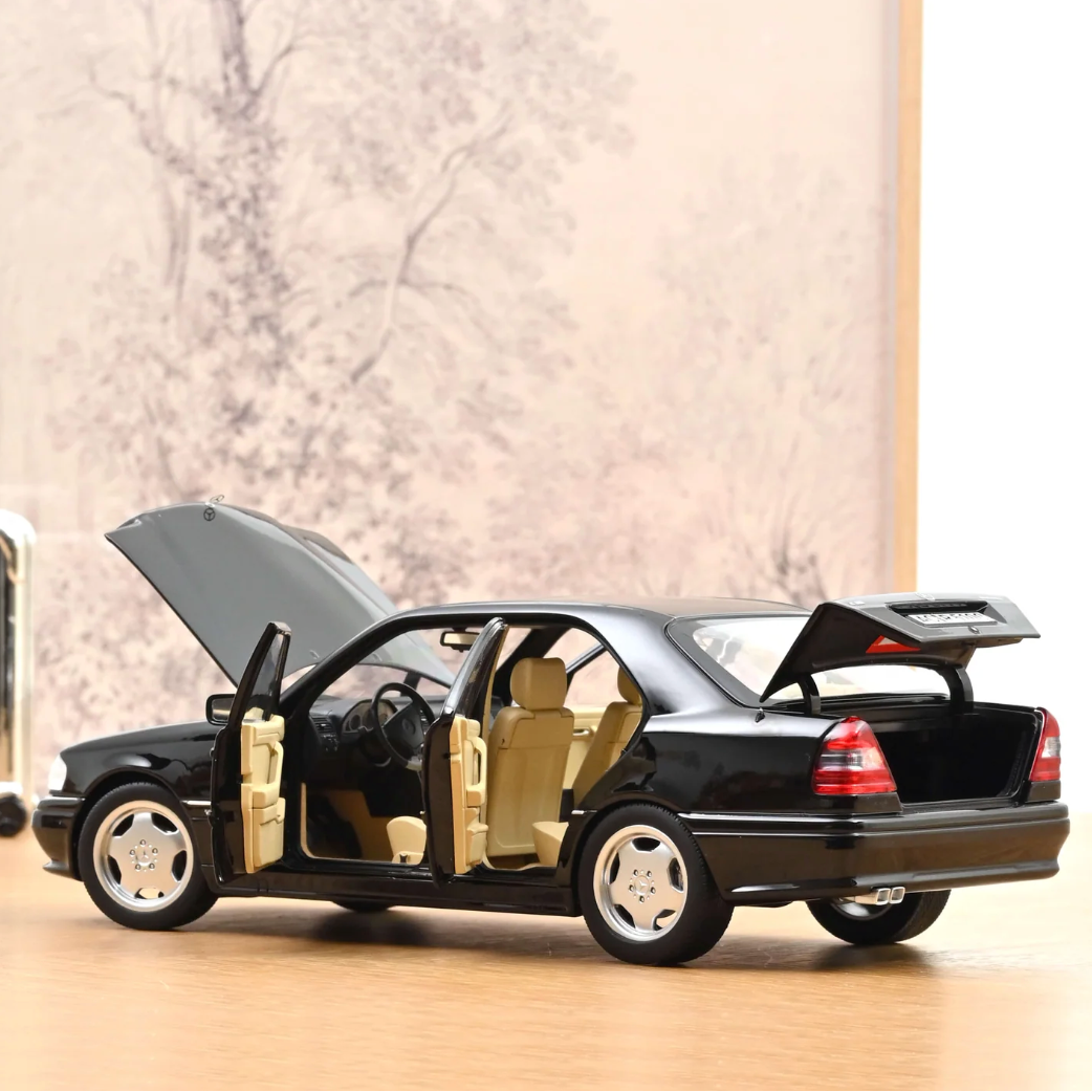 NOREV Mercedes-Benz C36 AMG 1993 Noir Obsidian | 1:18