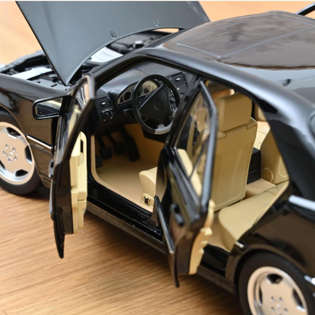 NOREV Mercedes-Benz C36 AMG 1993 Noir Obsidian | 1:18