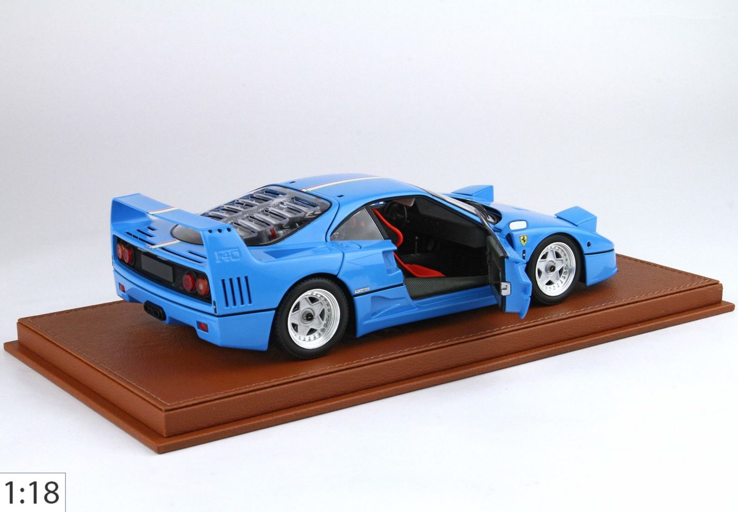 BBR 1:18 Ferrari F40 w/ Italian Stripe BBR Models x Kyosho