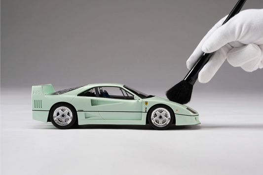 AMALGAM Ferrari F40 | Verde Pallido 1:18