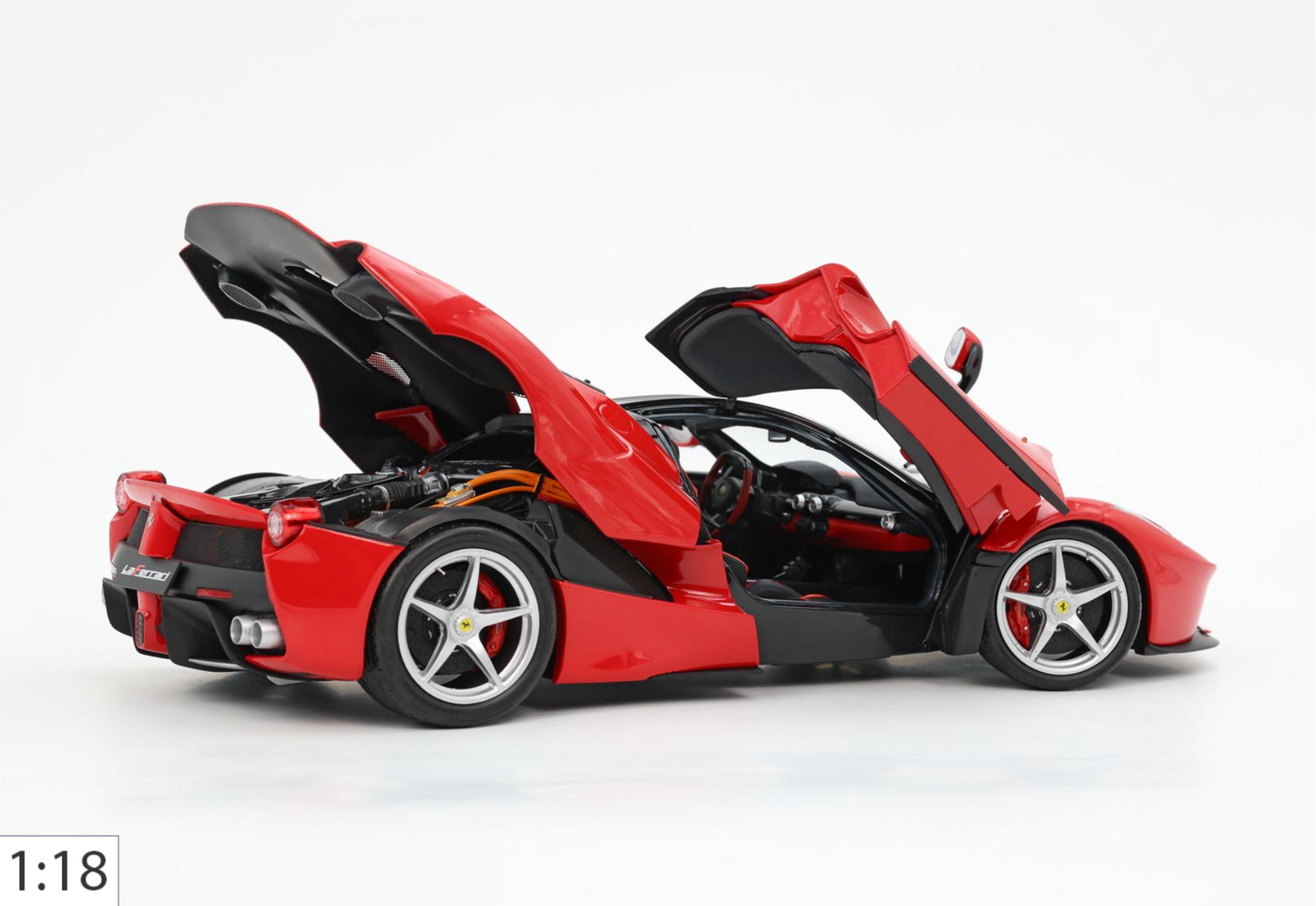 BBR 1:18 Ferrari LaFerrari | Rosso Corsa 322