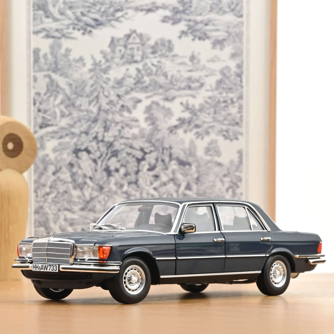 NOREV Mercedes-Benz 350 SEL 1979 Hansa Blue | 1:18