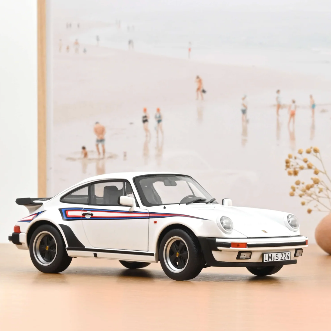 NOREV Porsche 911 Turbo 3.3 1980 White | 1:18