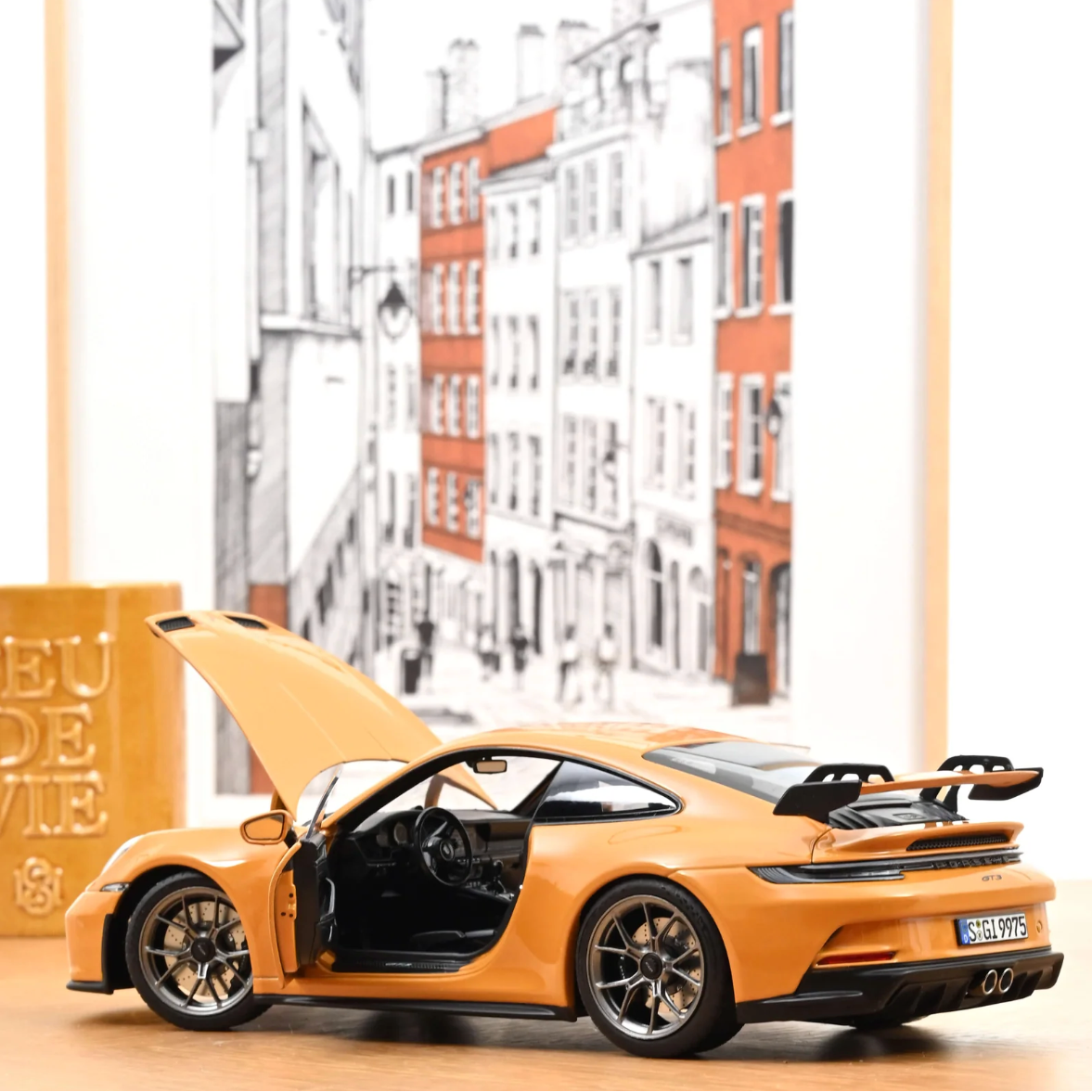 NOREV Porsche 911 GT3 2021 Bahama Yellow | 1:18 - PRE ORDER (25.04.2026)