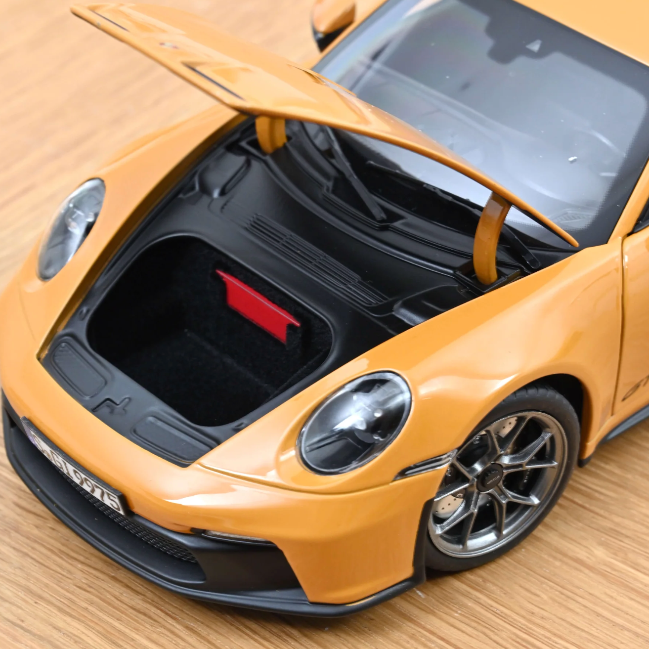 NOREV Porsche 911 GT3 2021 Bahama Yellow | 1:18 - PRE ORDER (25.04.2026)