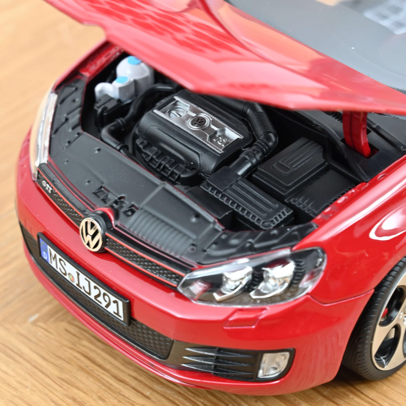NOREV VW Golf GTI 2009 Tornado Red | 1:18