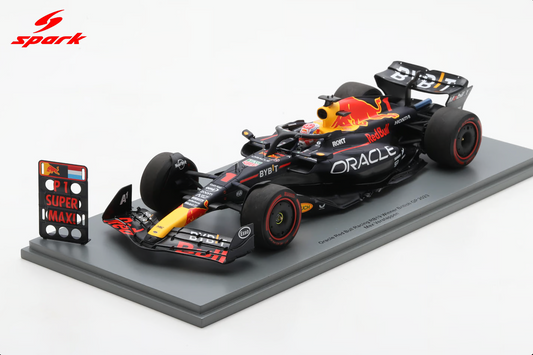 SPARK Oracle Red Bull Racing RB19 #1 Winner British GP 2023 Max Verstappen | 1:18