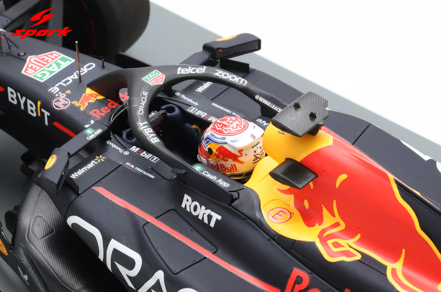 SPARK Oracle Red Bull Racing RB19 #1 Winner British GP 2023 Max Verstappen | 1:18