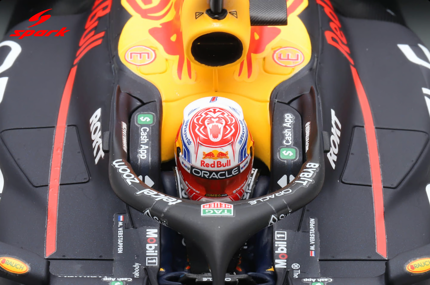 SPARK Oracle Red Bull Racing RB19 #1 Winner British GP 2023 Max Verstappen | 1:18