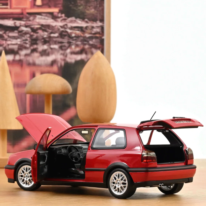 NOREV VW Golf GTI 1996 Flash Red | 1:18 - PRE ORDER (25.06.2026)