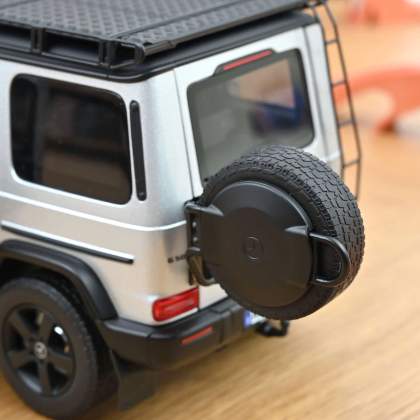 NOREV Mercedes-Benz G-Class 2024 Iridium Silver | 1:18 - IN ARRIVO