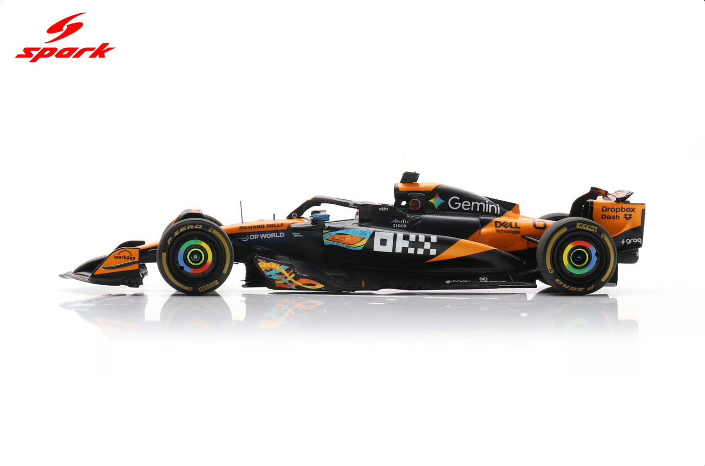 SPARK McLaren MCL39 #81 Oscar Piastri Abu Dhabi 2025 | 1:43