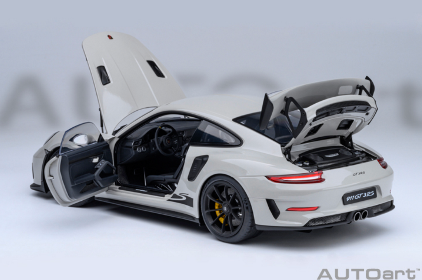 AUTOART Porsche 911 (991.2) GT3 RS 2017 | Crayon 1:18