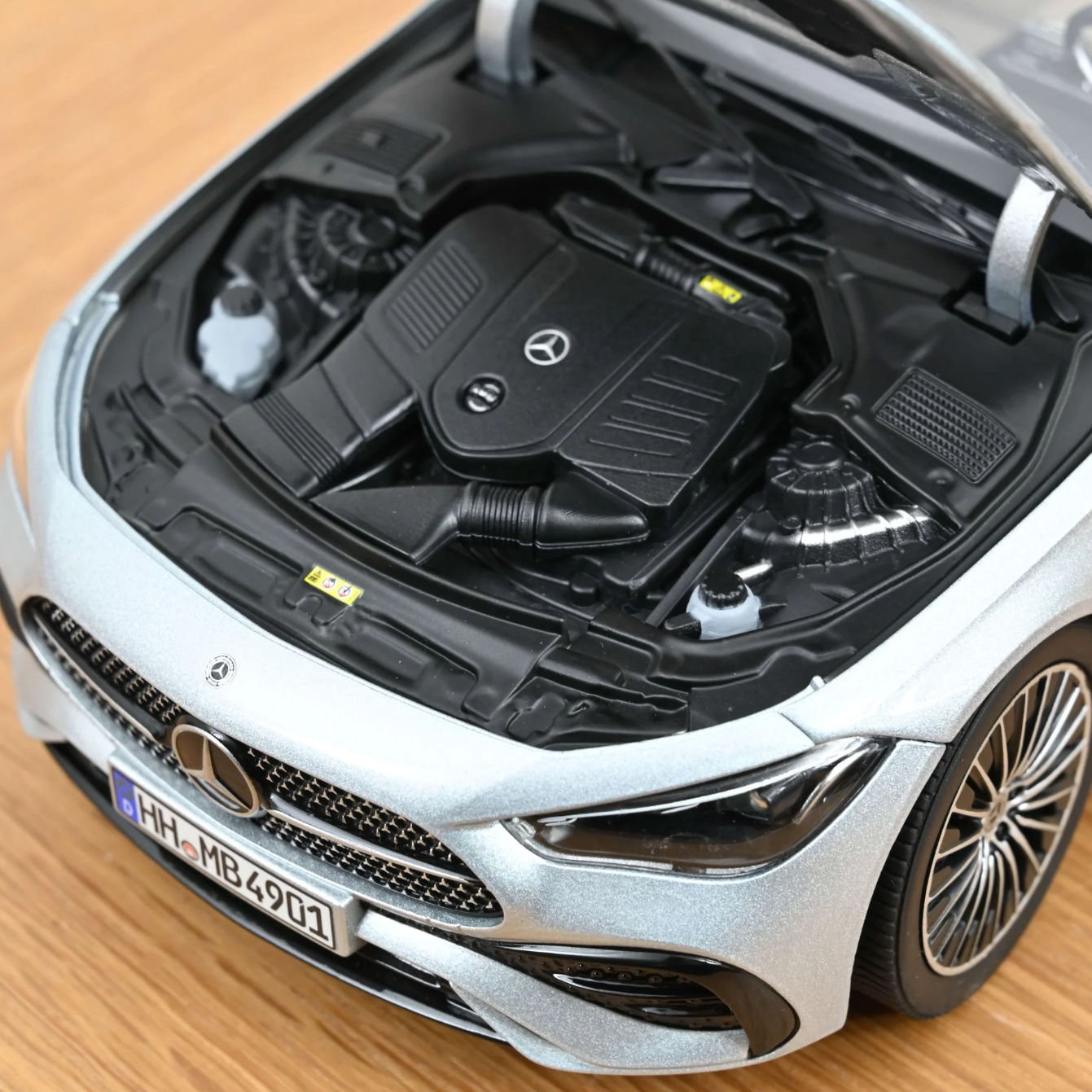 NOREV Mercedes-Benz CLE Coupé 2024 Silver | 1:18 - PRE ORDER (25.07.2026)
