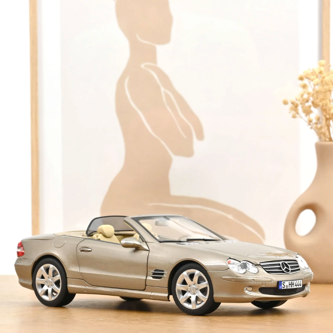 NOREV Mercedes-Benz SL 500 Travertine Beige 2003 | 1:18 - PRE ORDER (25.07.2026)